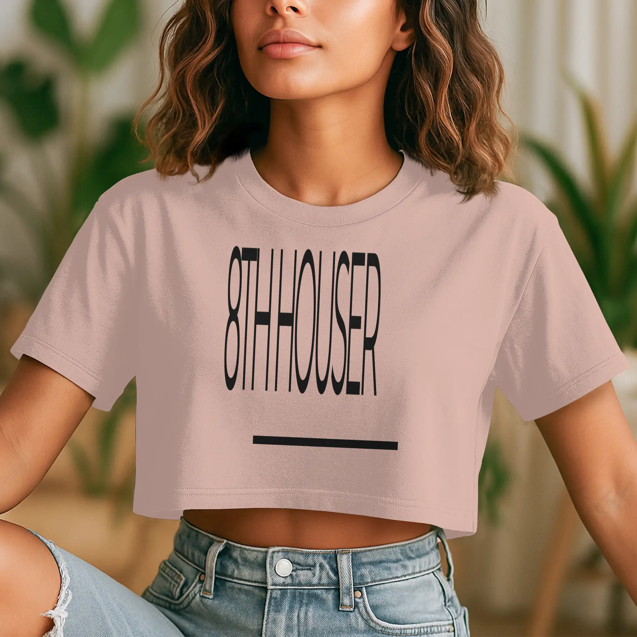 8TH House Cropped T-Shirt